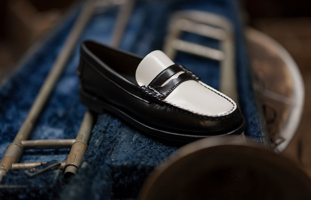 Loafers –