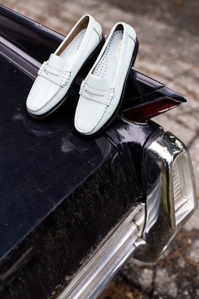 Classic Dan Woman - White
