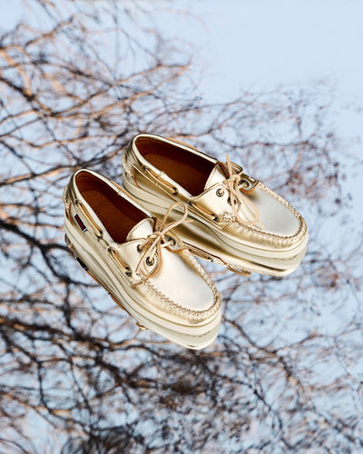 Docksides Portland Met Woman - Gold